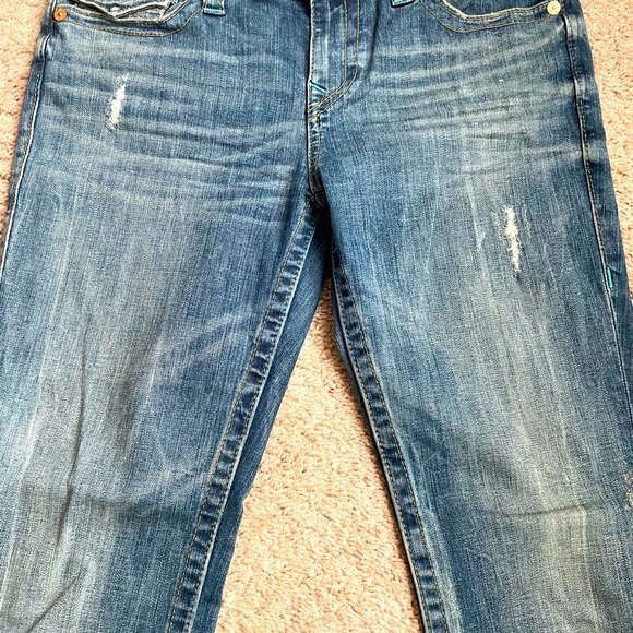 Women’s True Religions - Picture 3 of 4